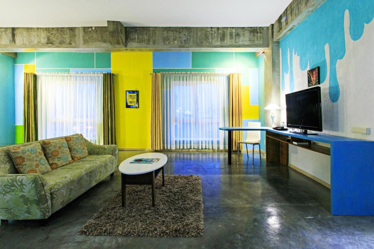The Henry Hotel Cebu Exterior foto